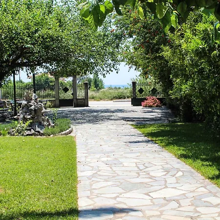 Xristina Appartement *